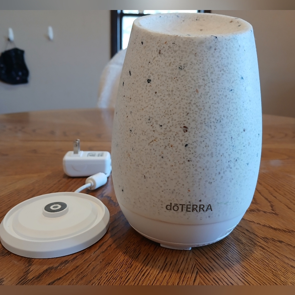 doTERRA Speckled White Aroma Diffuser